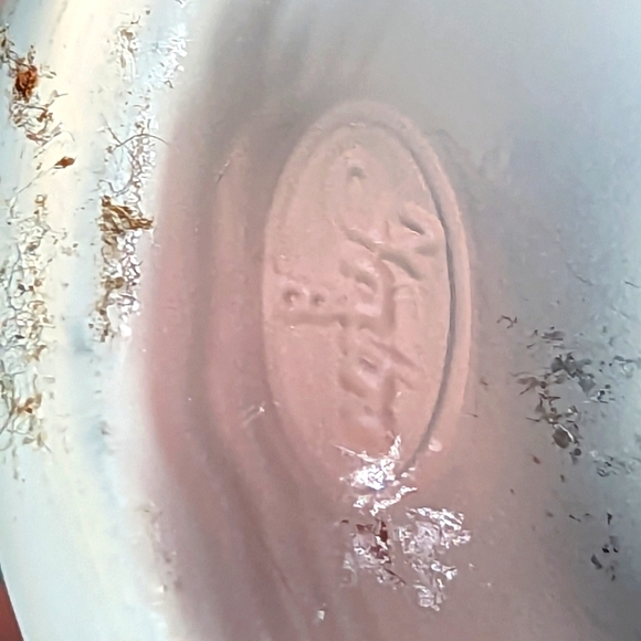 Vintage Fenton Ruffle Frosted Satin Embossed Strawberry Strawberries Vine Art - Picture 5 of 9